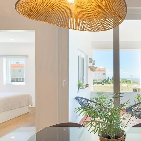 Bela Vista_cozy With Sea View Apartment